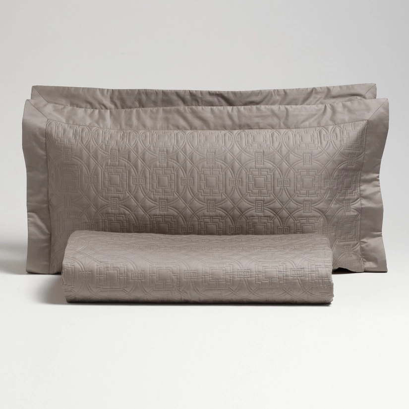 Kit Colcha Matelassê Mônaco