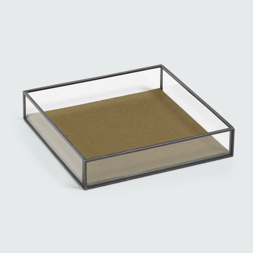 Bandeja em Vidro com Detalhes em Metal Tray