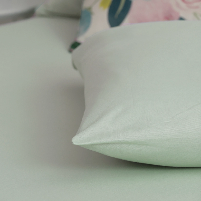 Lençol com Elástico + Fronha em Malha Liso