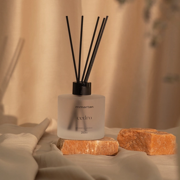 Difusor com Aroma 200 ml Cedro