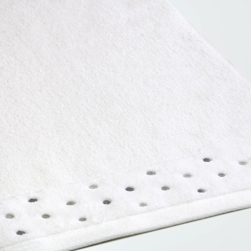 Toalha de Lavabo Fio Penteado Bordada Dots