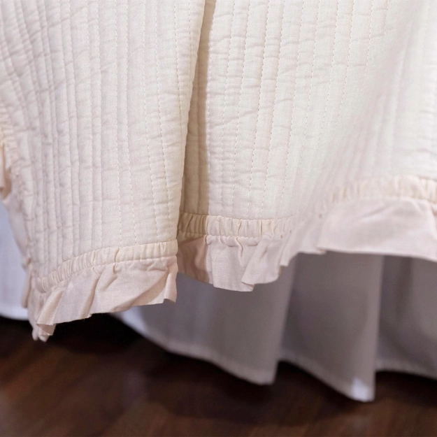 Kit Colcha Matelassê com Babados Olivia