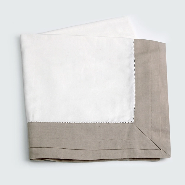 Toalha De Mesa com Bordado Cotton Linen Kiel
